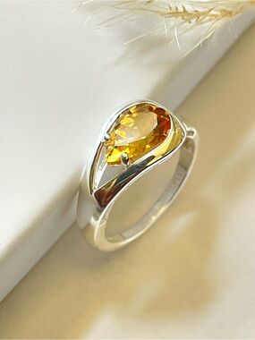 Glorious natural citrine Ring in 925 Sterling Silver (peacock feather) US: 8